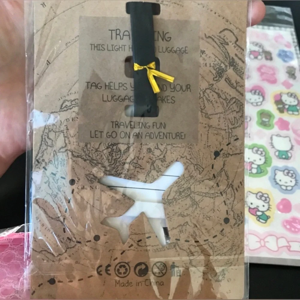 Hello Kitty - Picture 5 of 6